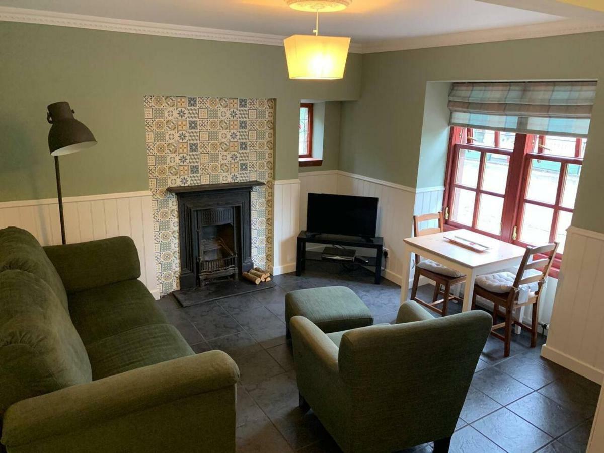 Cosy, Country Apartment In The Heart Of Drymen Bagian luar foto
